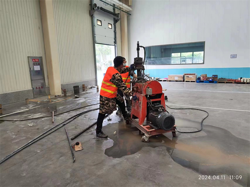 延川厂房地面下沉塌陷注浆加固施工